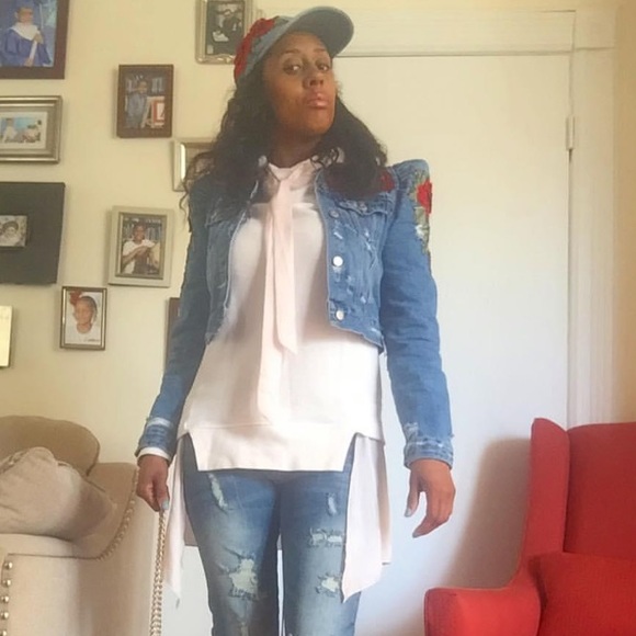 Zara Denim cropped distressed jean jacket Size S - Picture 11 of 13